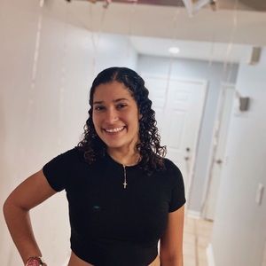 Meet your Posher, Alina